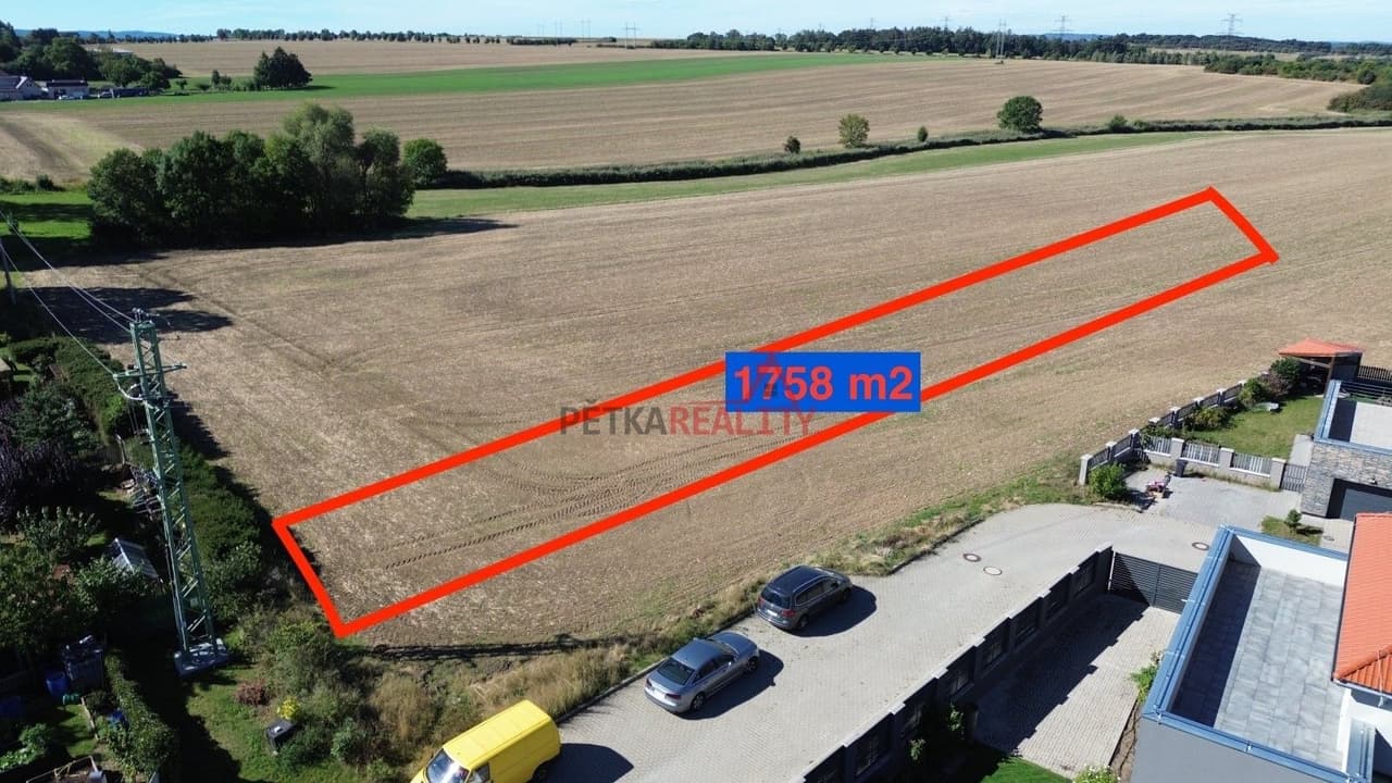 Prodej pozemku 1758 m²