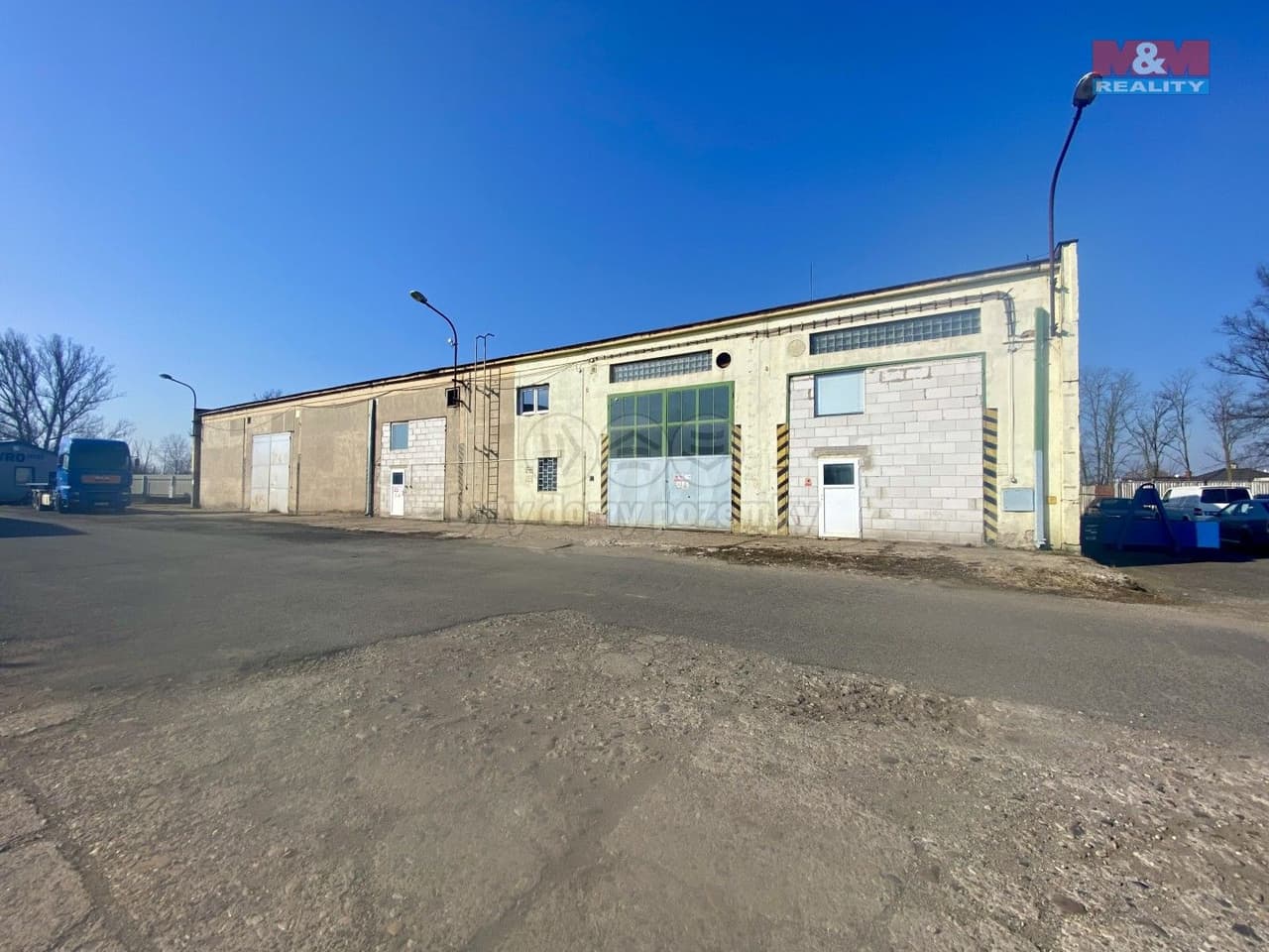 Pronájem komerčního prostoru 563 m²
