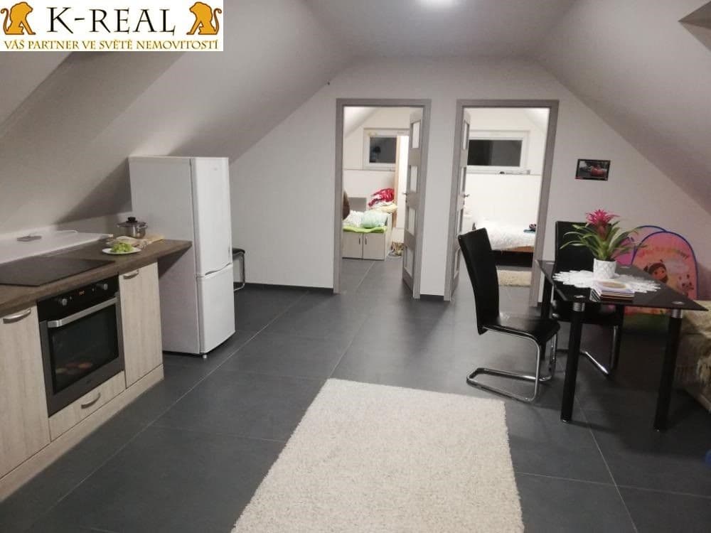 Pronájem bytu 3+kk 65 m²