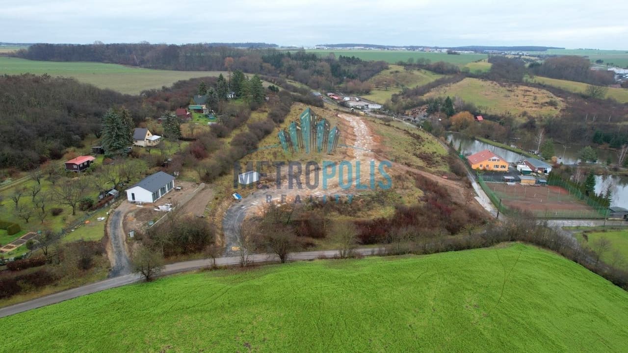 Prodej pozemku 862 m²