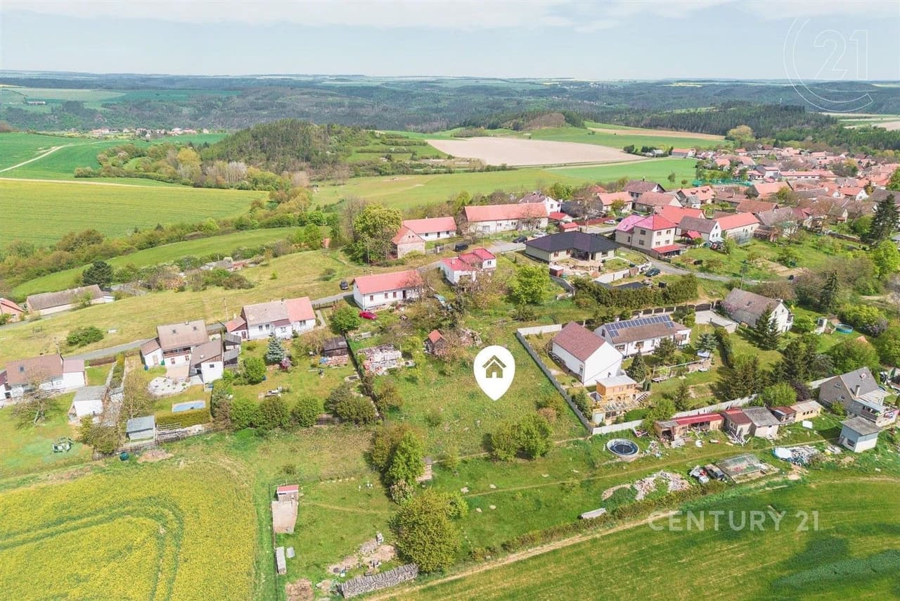 Prodej pozemku 909 m²