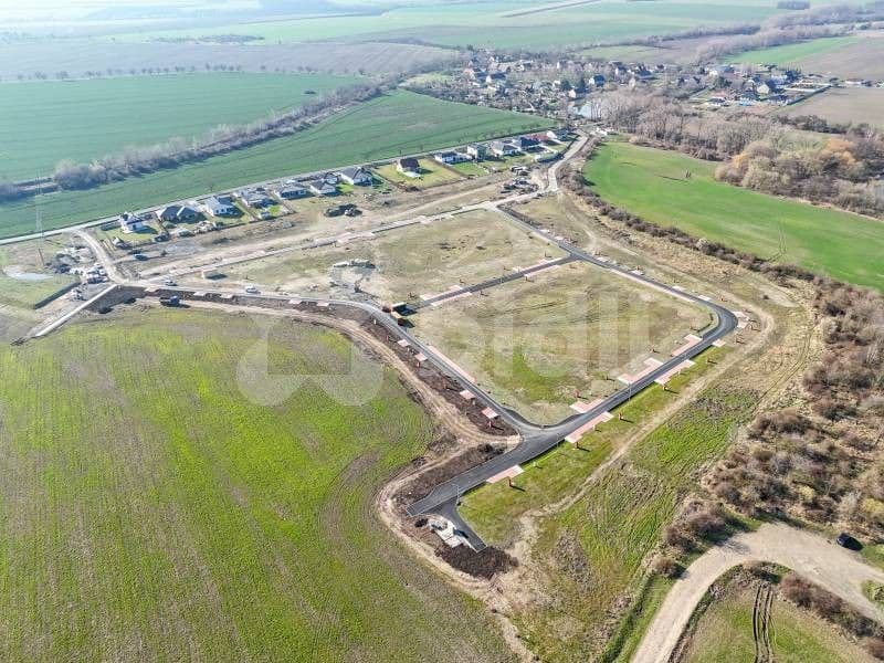 Prodej pozemku 1195 m²