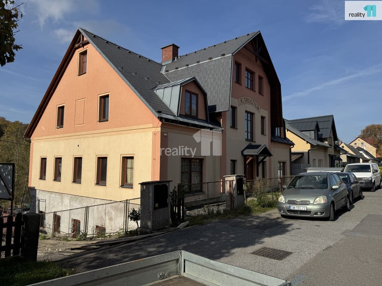 Prodej komerčního prostoru 611 m²