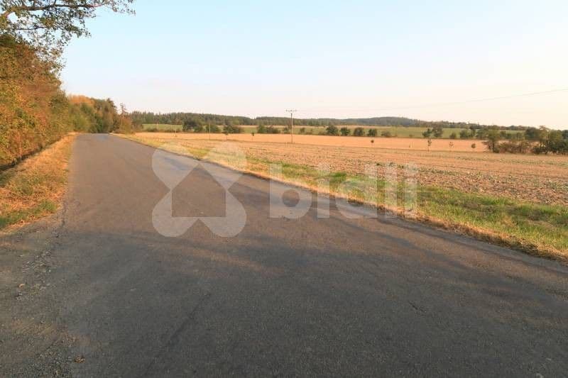 Prodej pozemku 3030 m²