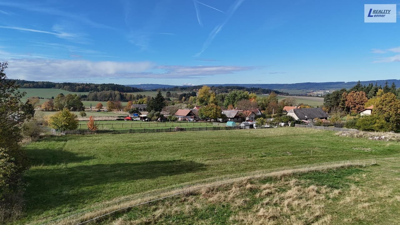 Prodej pozemku 873 m²