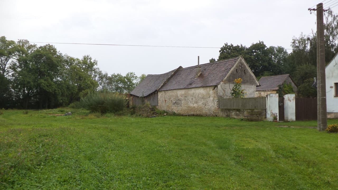 Prodej pozemku 1334 m²