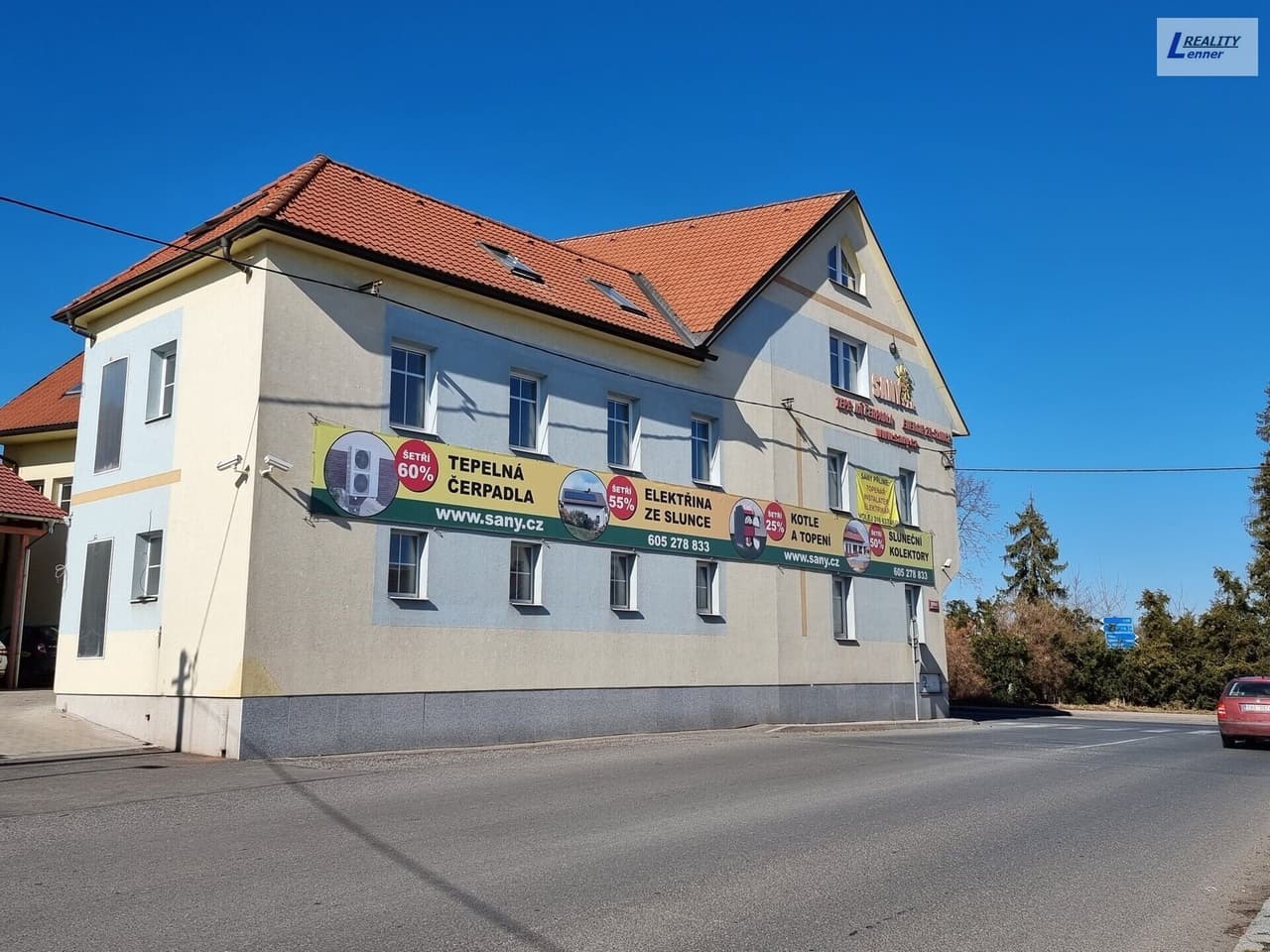 Pronájem komerčního prostoru 173 m²