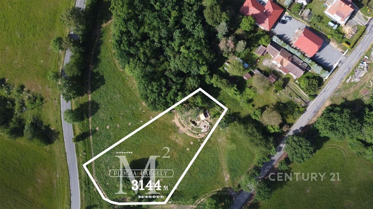 Prodej pozemku 3010 m²