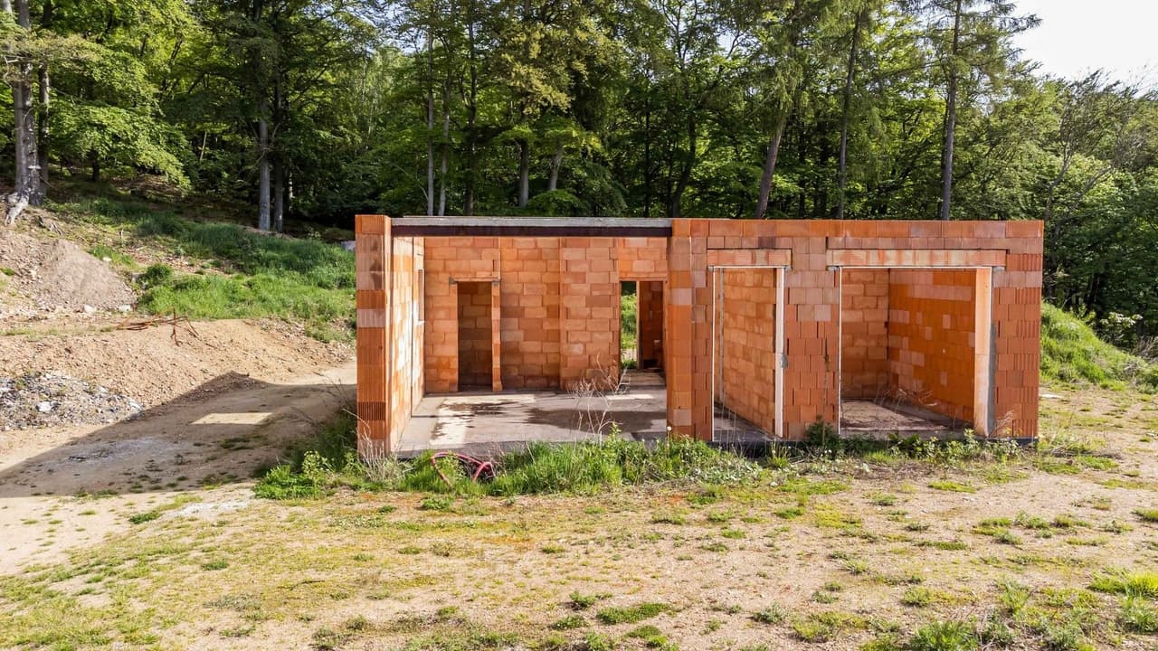 Prodej pozemku 1731 m²
