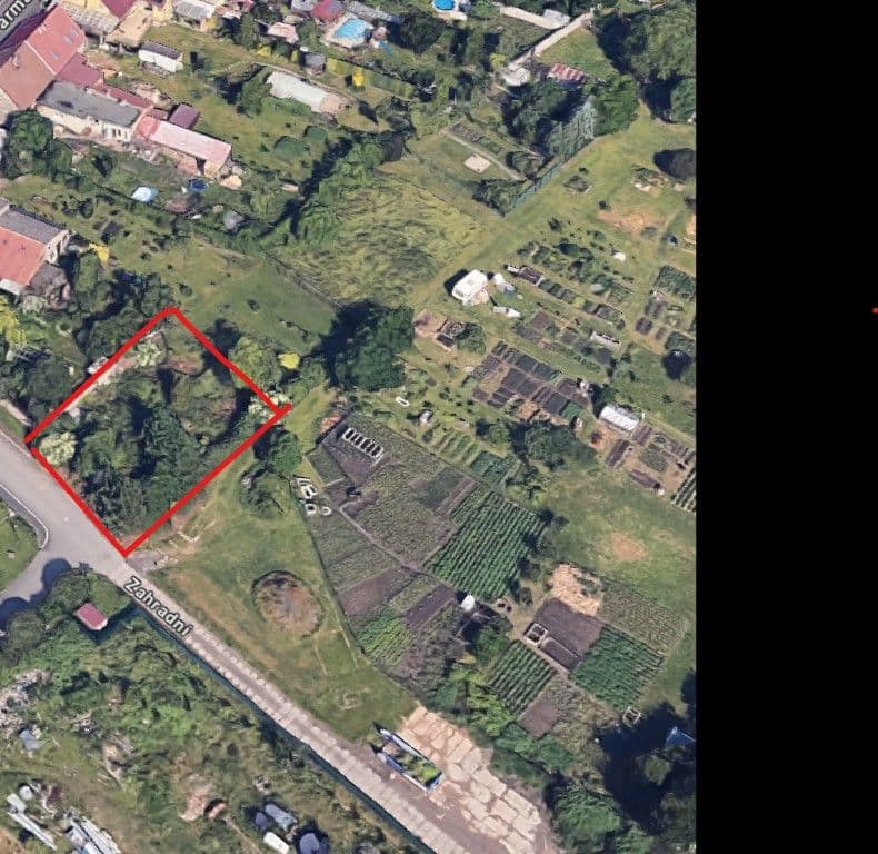 Pronájem pozemku 515 m²
