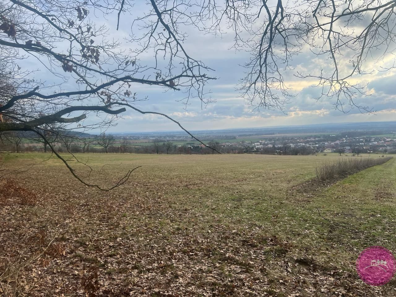 Prodej pozemku 27123 m²