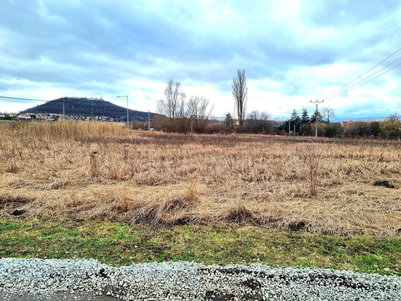Prodej pozemku 751 m²
