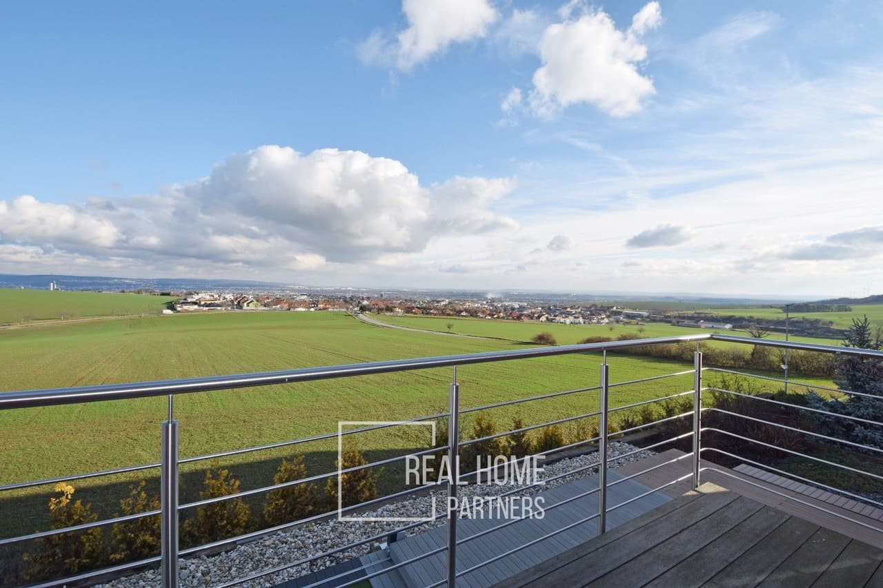 Prodej komerčního prostoru 210 m²