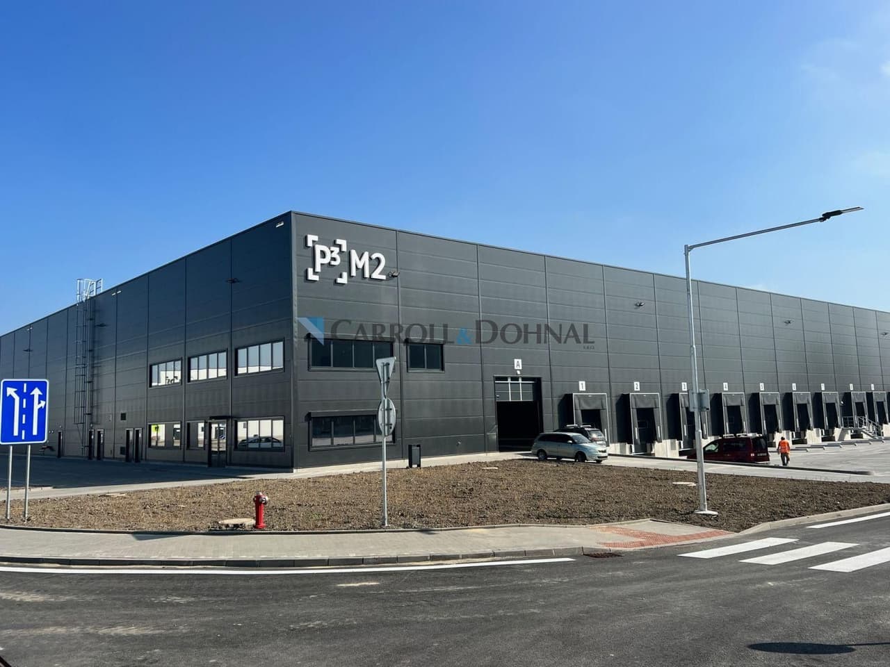 Pronájem komerčního prostoru 2872 m²
