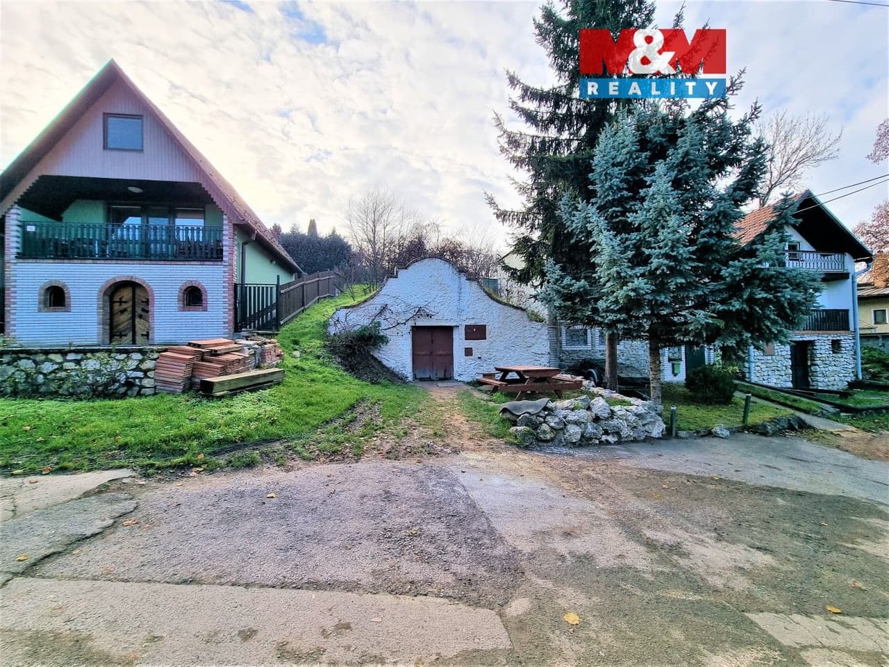 Prodej nemovitosti 125 m²