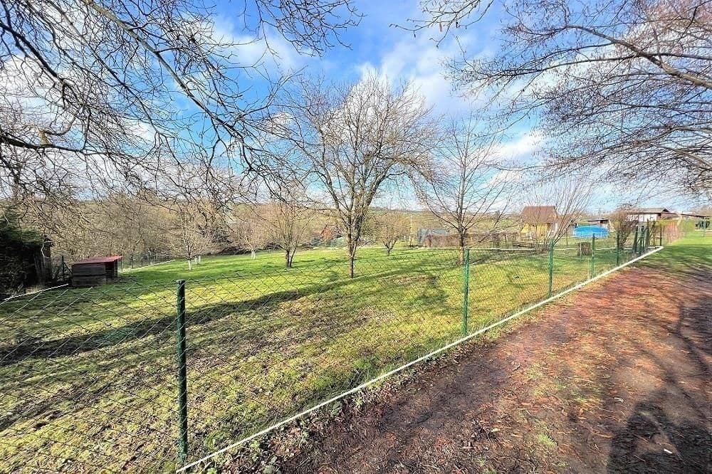 Prodej pozemku 1322 m²