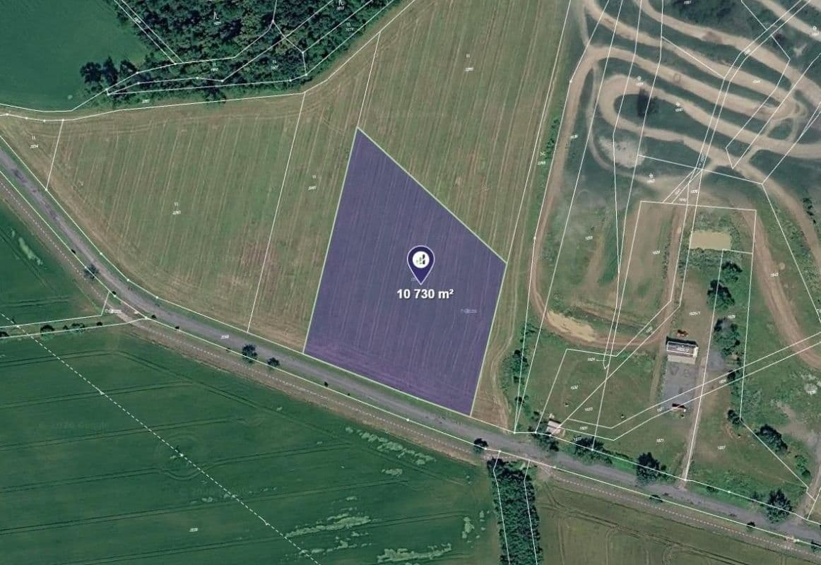 Prodej pozemku 10730 m²