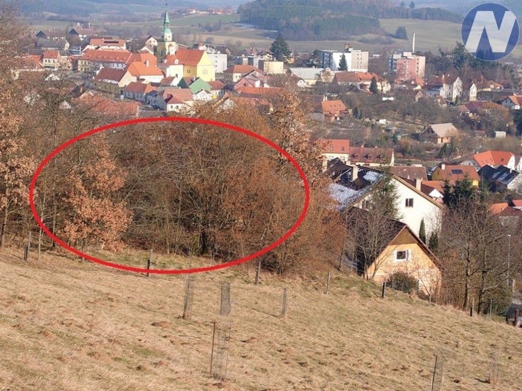 Prodej nemovitosti 1999 m²