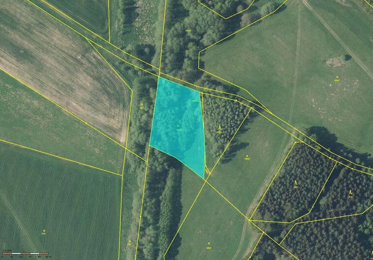 Prodej pozemku 4529 m²
