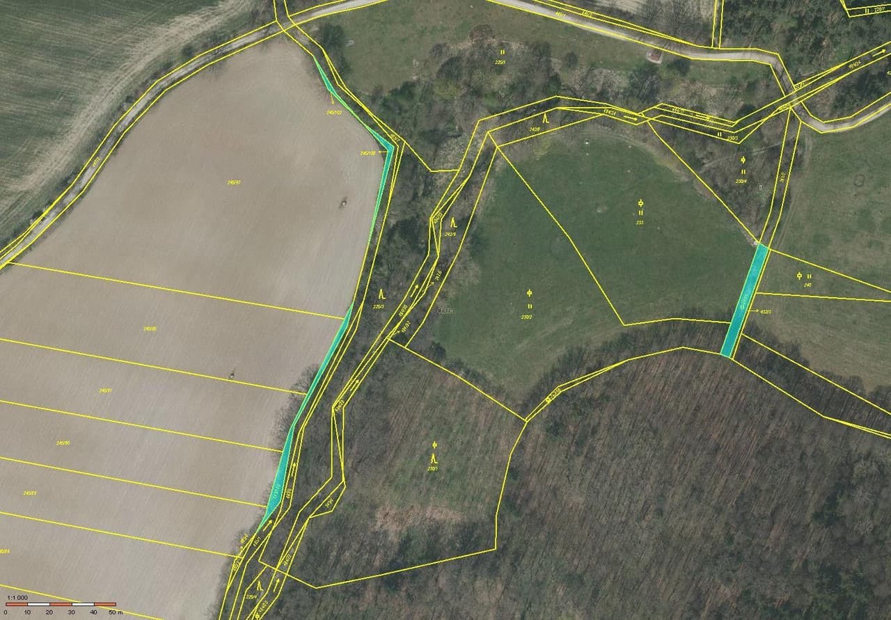 Prodej pozemku 1760 m²