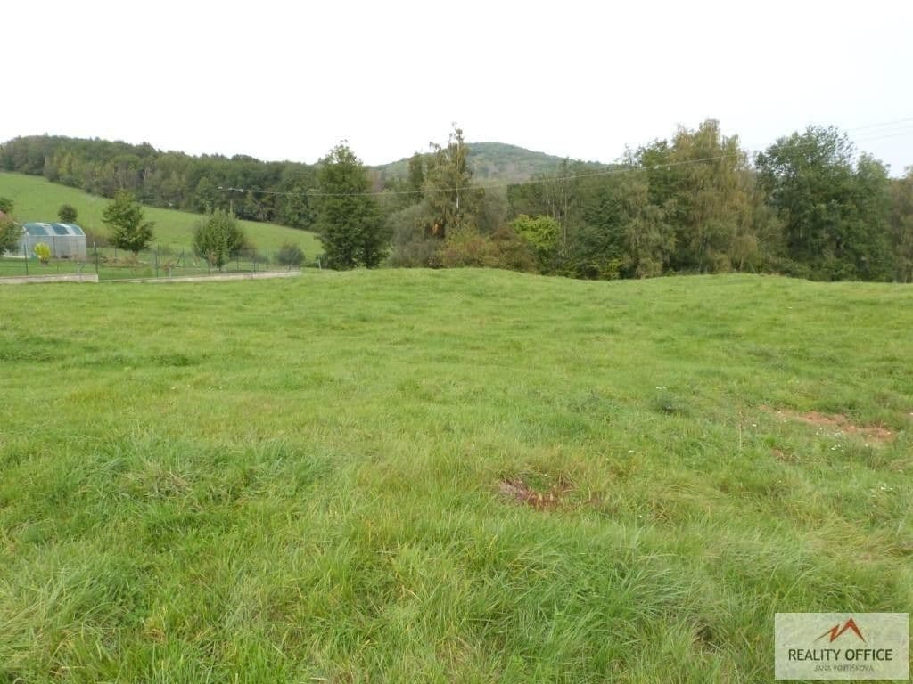 Prodej pozemku 6828 m²