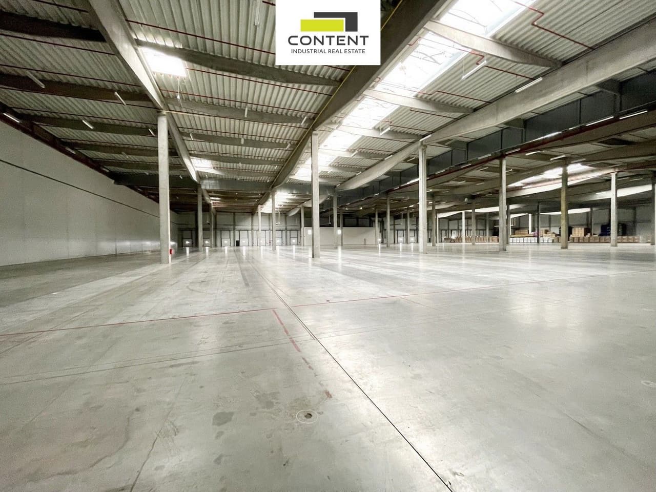 Pronájem komerčního prostoru 10000 m²
