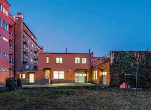 Pronájem domu 319 m²