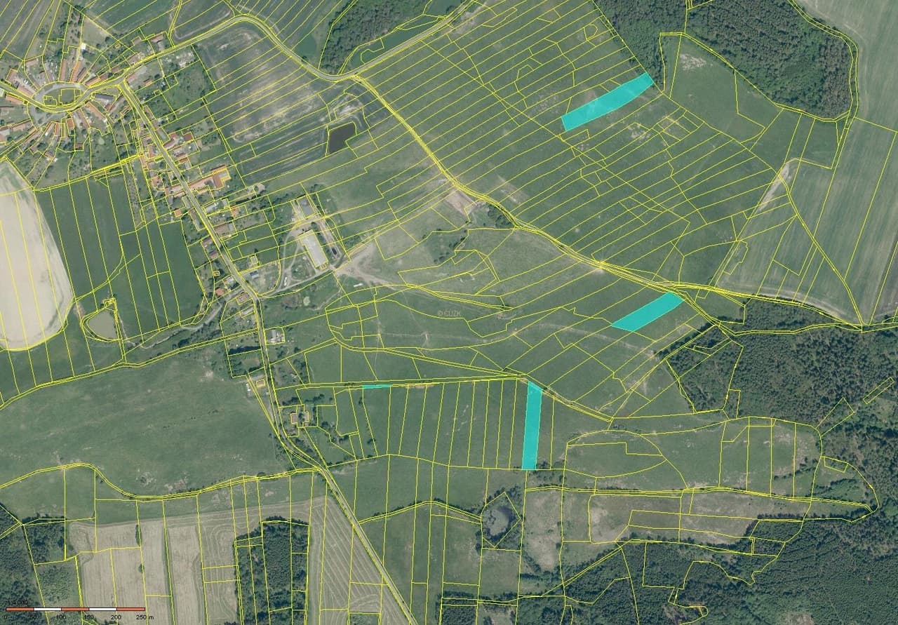 Prodej pozemku 12536 m²