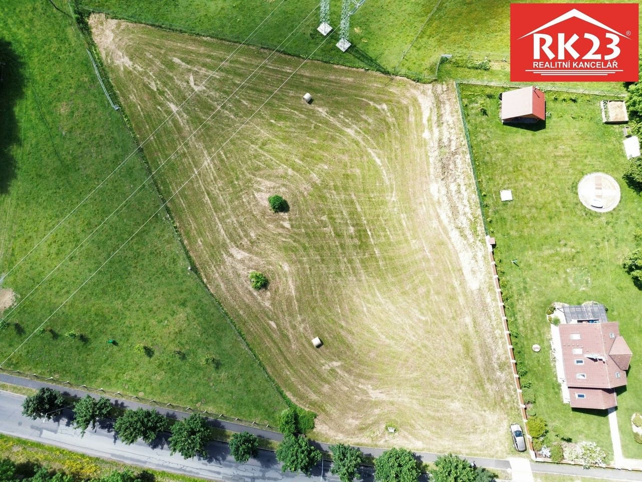 Prodej pozemku 4038 m²