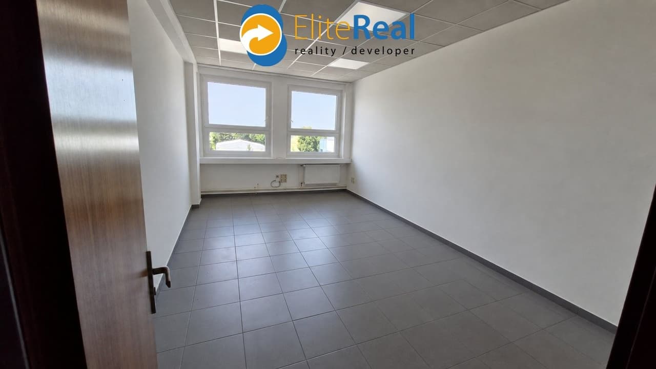 Pronájem komerčního prostoru 23 m²
