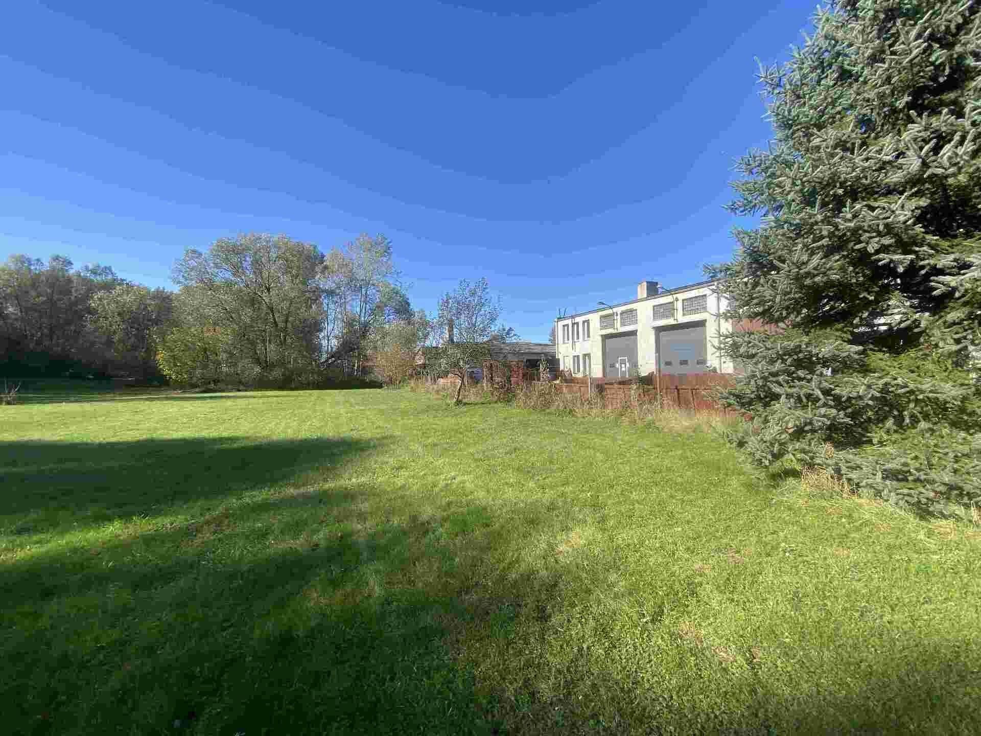 Prodej nemovitosti 376 m²