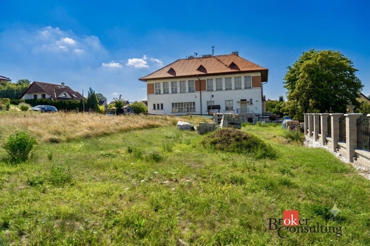 Prodej pozemku 881 m²