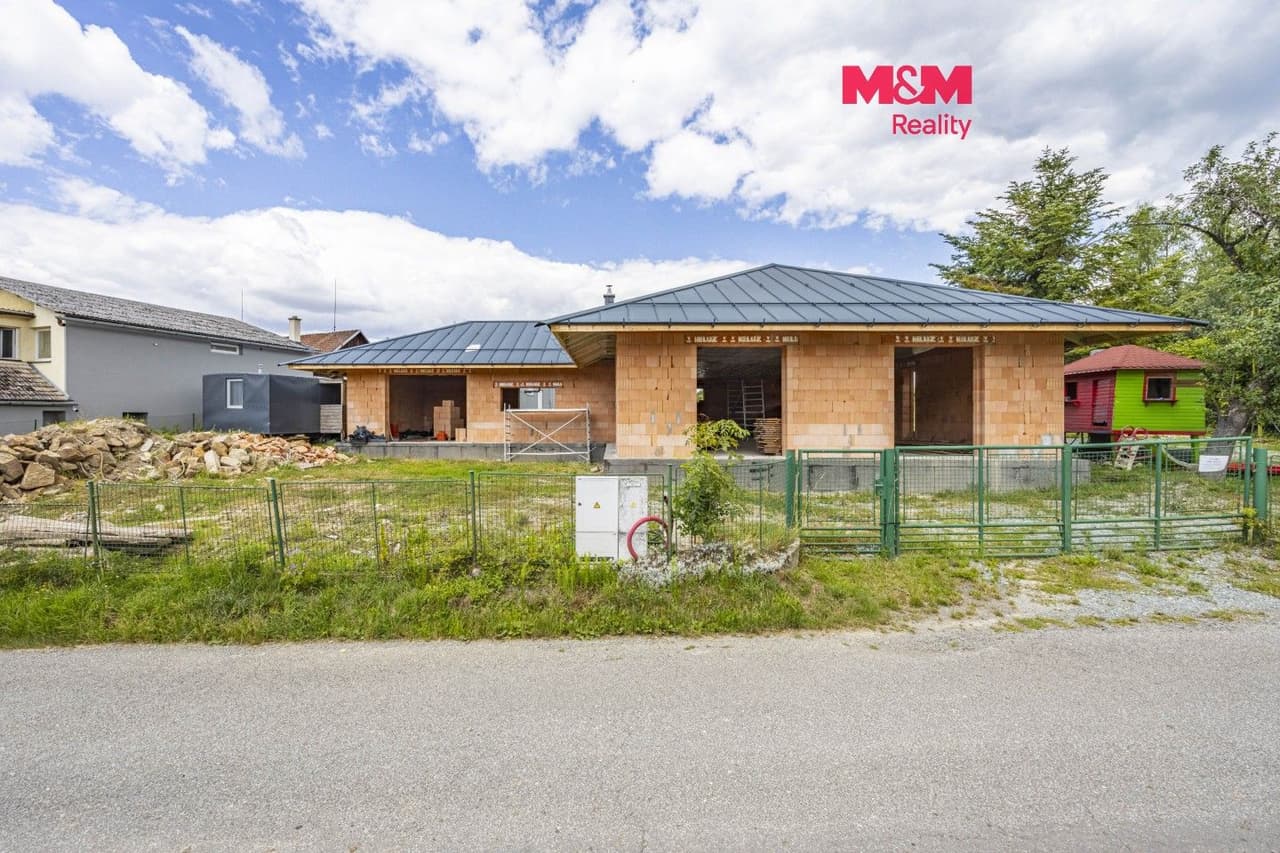 Prodej domu 212 m²