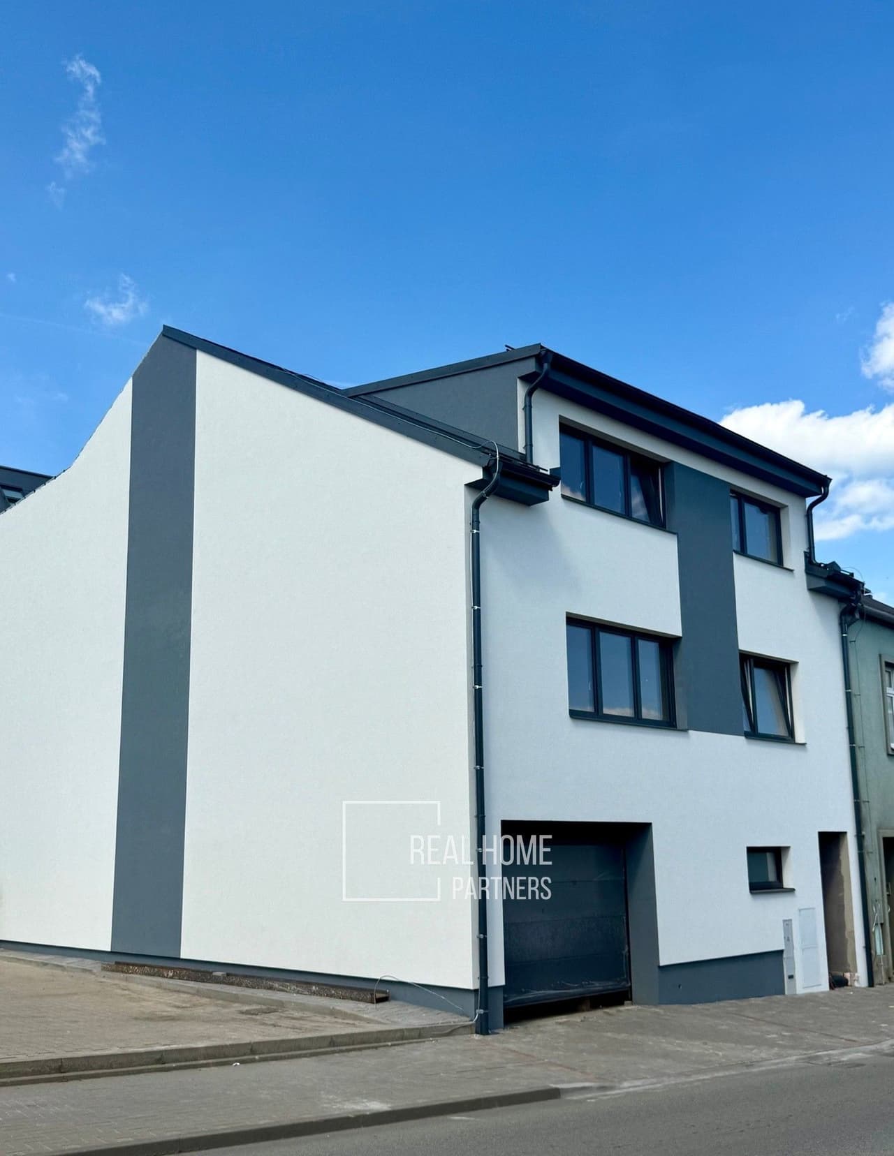 Prodej bytu 4+kk 170 m²