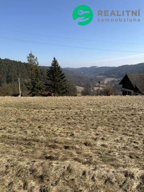 Prodej pozemku 4352 m²