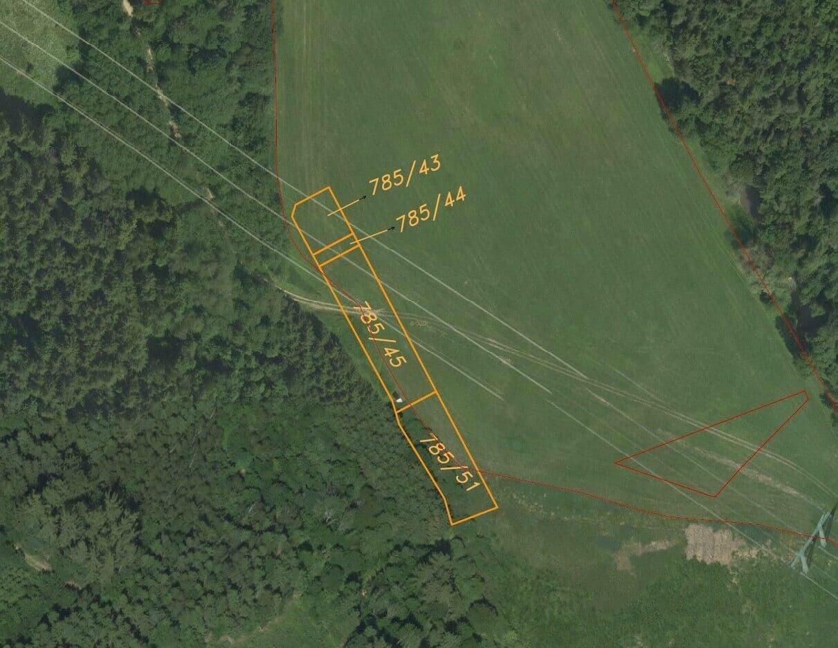 Prodej pozemku 2289 m²