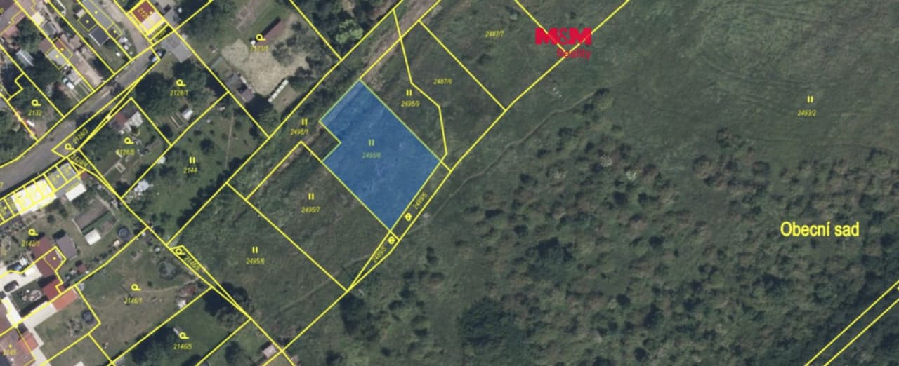 Prodej pozemku 922 m²