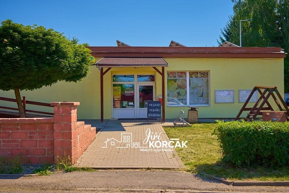 Prodej komerčního prostoru 442 m²